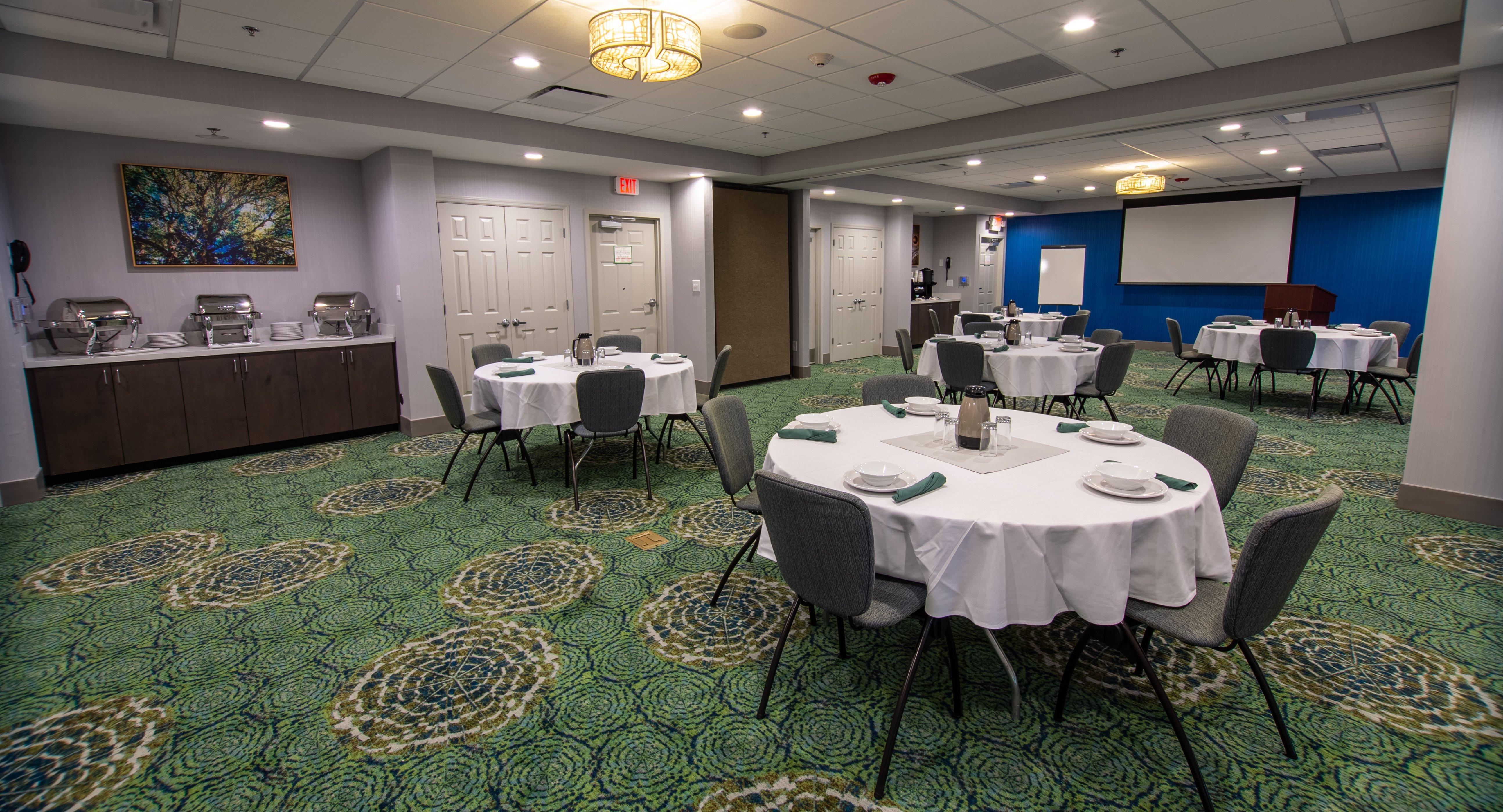Holiday Inn Knoxville N - Merchant Drive By Ihg Exterior photo