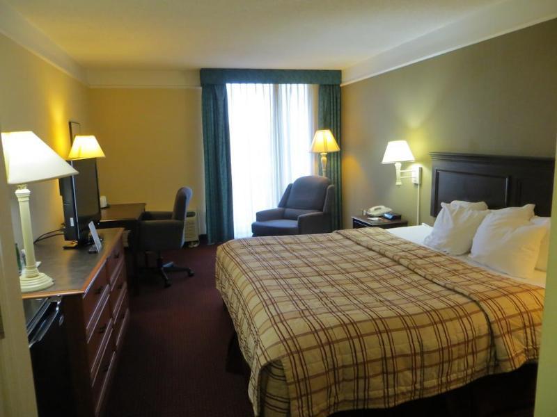 Holiday Inn Knoxville N - Merchant Drive By Ihg Exterior photo