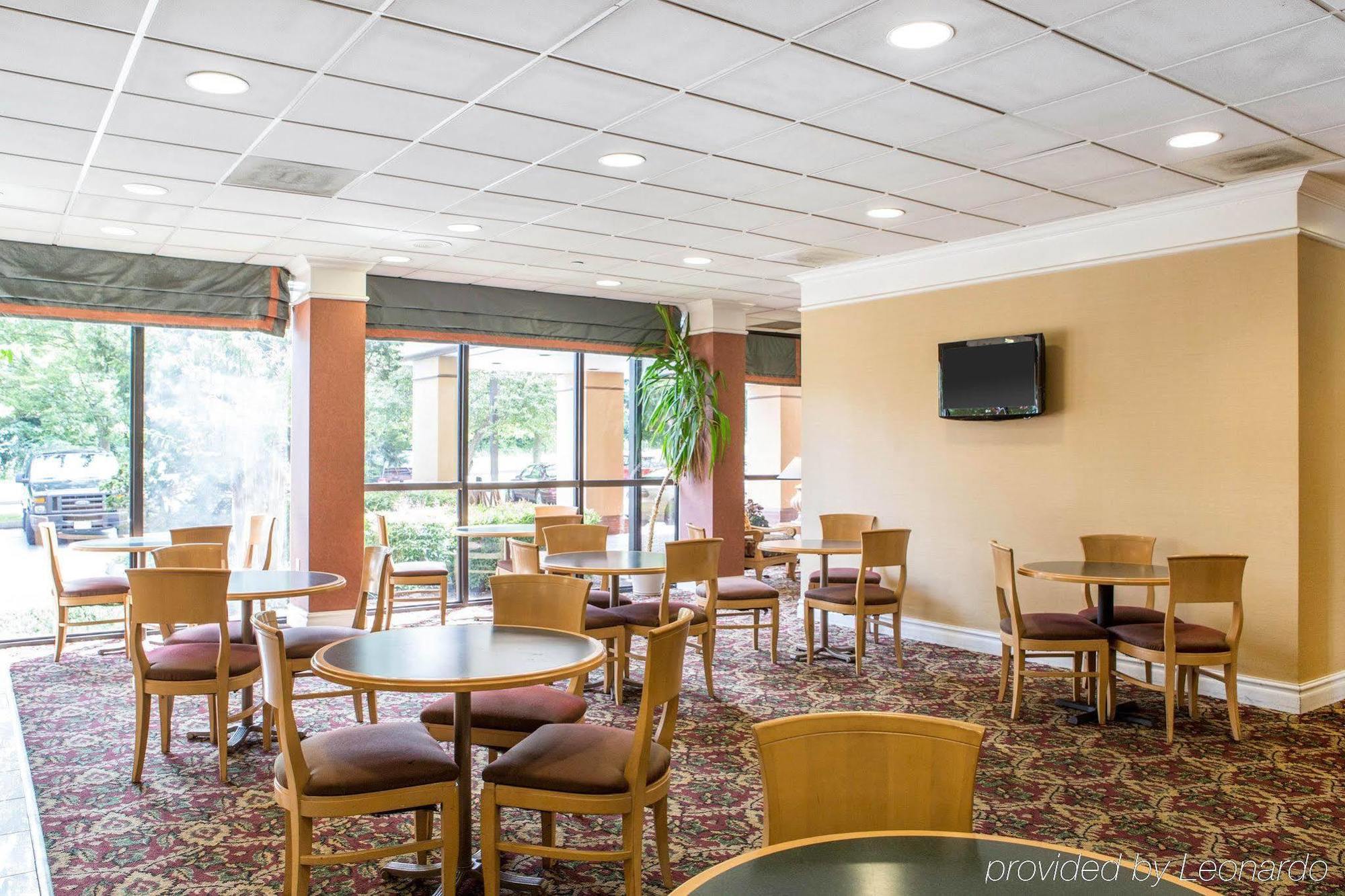 Holiday Inn Knoxville N - Merchant Drive By Ihg Exterior photo